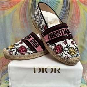 NWT Dior Granville Espadrille
White Multicolor
Florilegio Embroidered Cotton